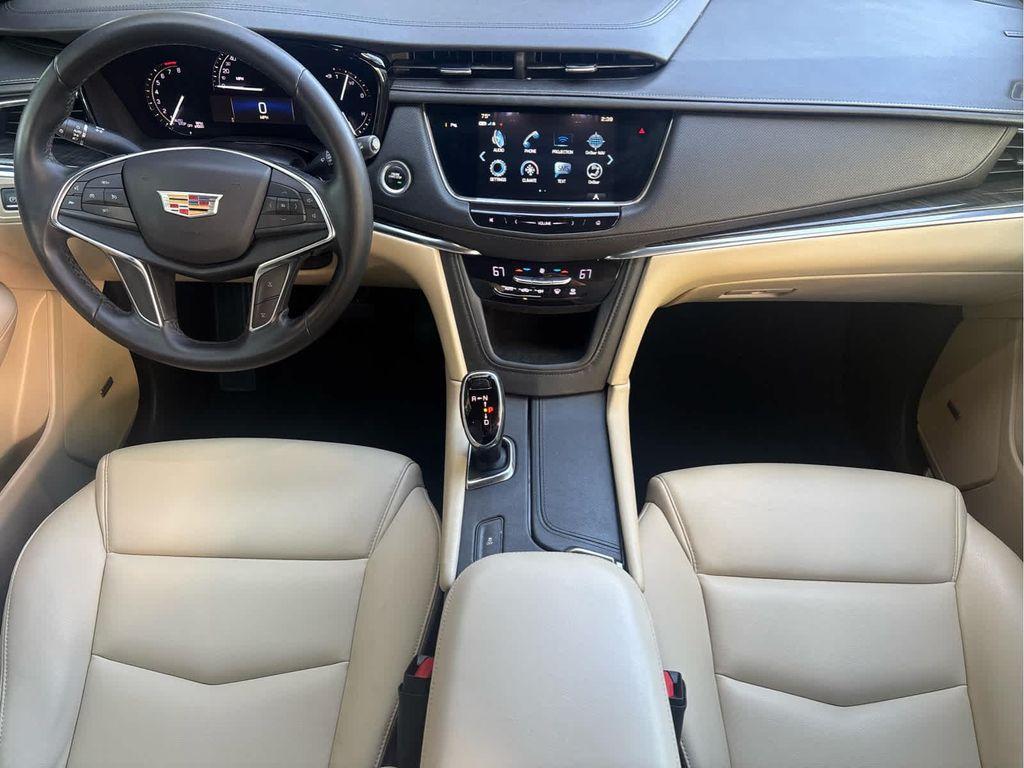 used 2018 Cadillac XT5 car, priced at $18,995