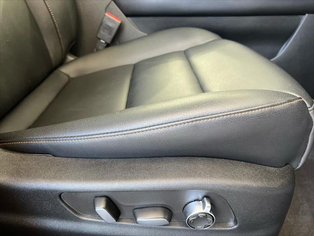 used 2023 Cadillac XT4 car, priced at $32,977