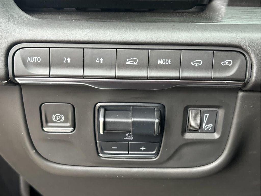 used 2023 Cadillac Escalade ESV car, priced at $79,995