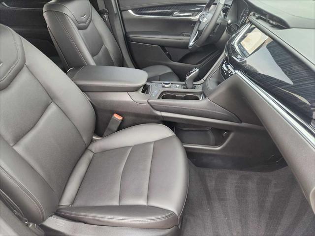 used 2023 Cadillac XT6 car, priced at $43,995