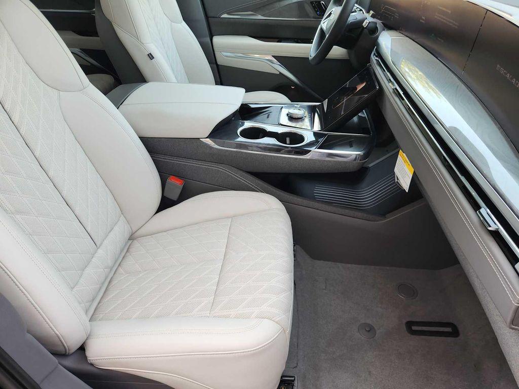new 2025 Cadillac Escalade IQ car, priced at $134,705