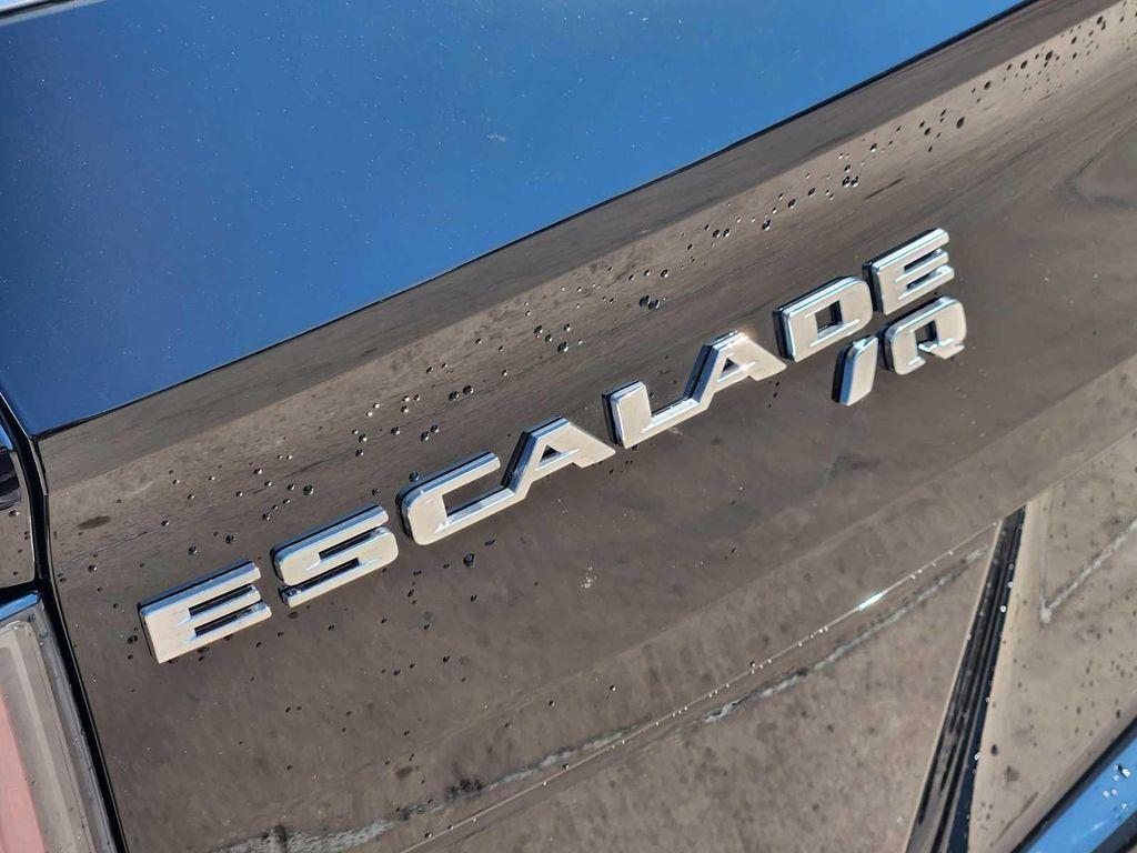 new 2025 Cadillac Escalade IQ car, priced at $134,705