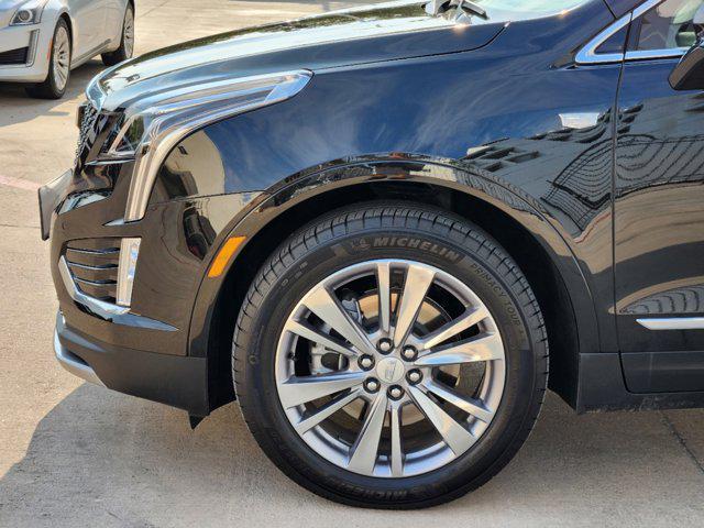 used 2024 Cadillac XT5 car