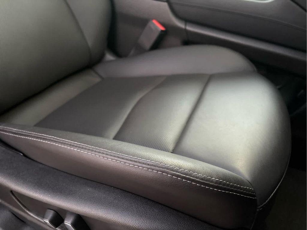 used 2025 Cadillac XT5 car, priced at $41,995