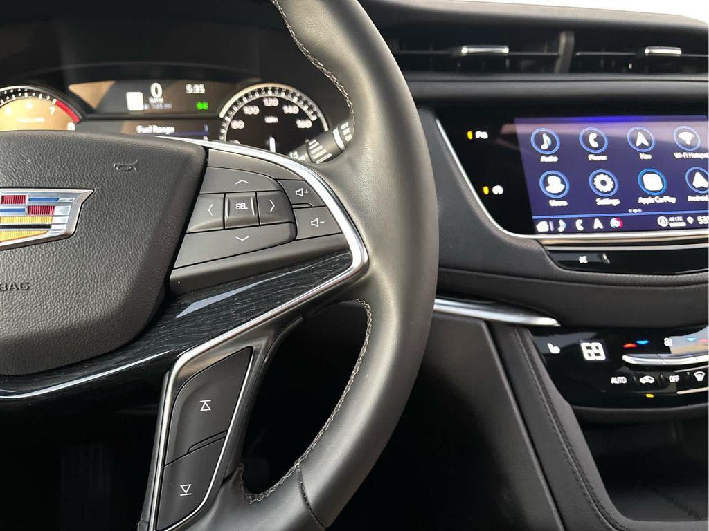 used 2025 Cadillac XT5 car, priced at $41,995