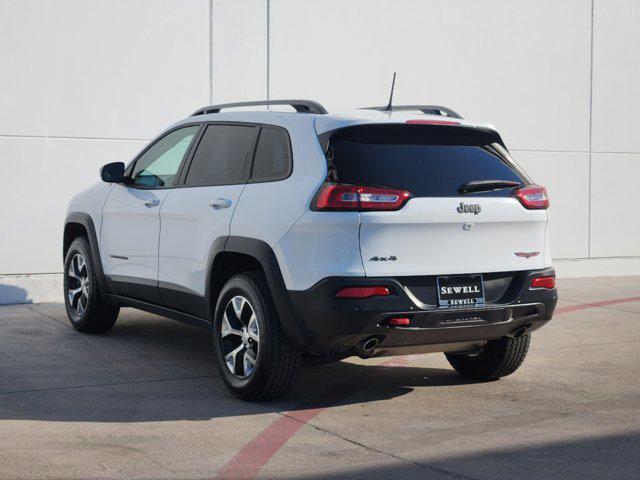 used 2018 Jeep Cherokee car, priced at $18,995