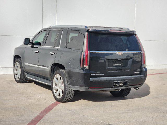 used 2018 Cadillac Escalade car, priced at $35,977