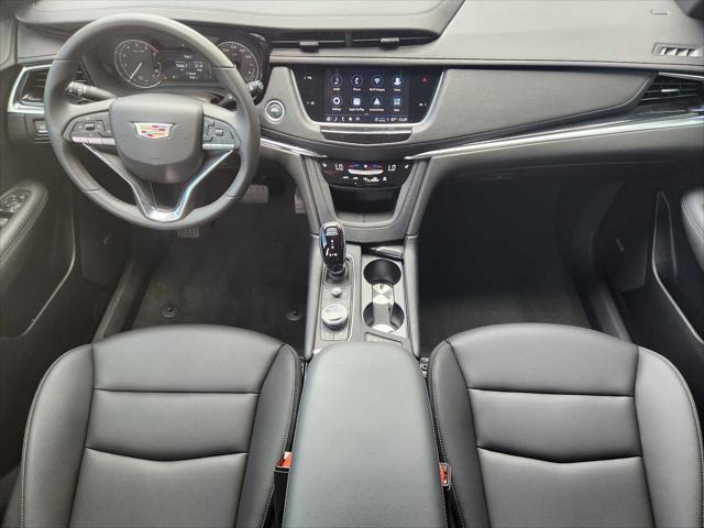 new 2025 Cadillac XT6 car, priced at $51,215