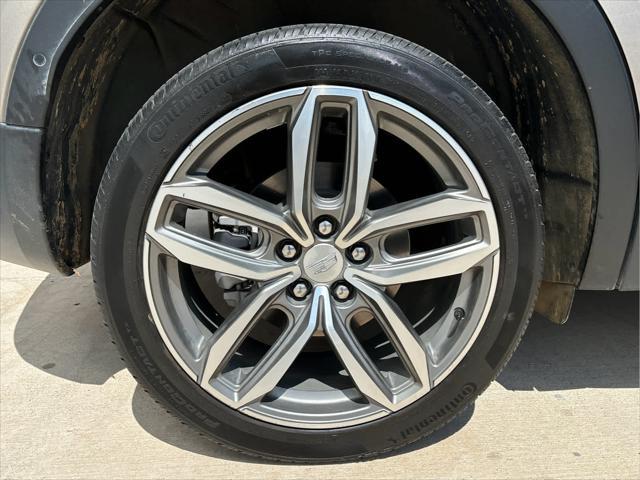 used 2022 Cadillac XT4 car, priced at $28,977