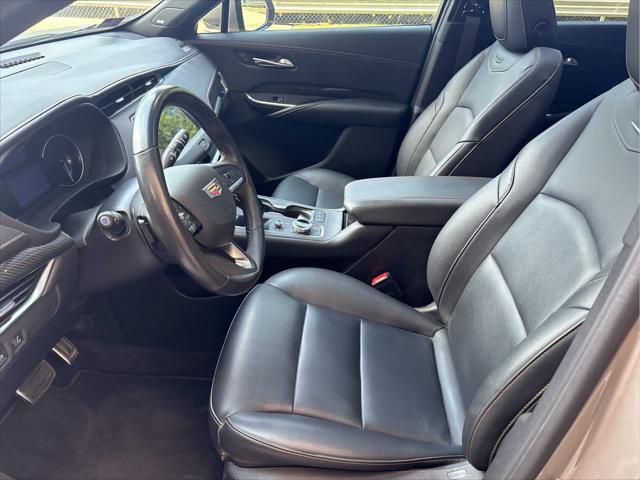 used 2022 Cadillac XT4 car, priced at $28,977