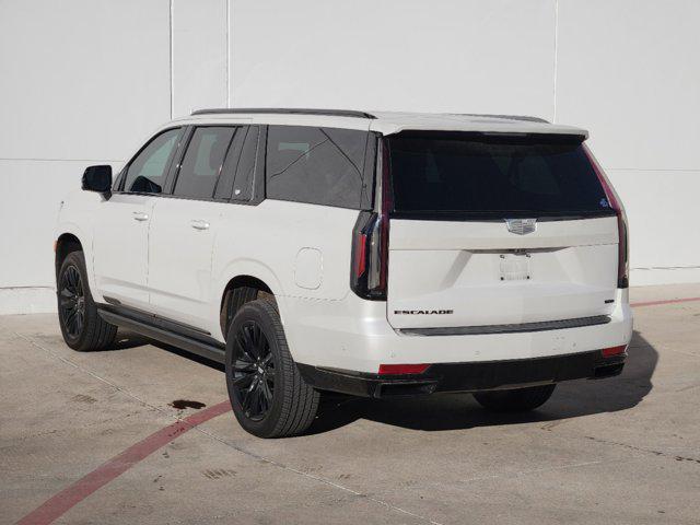 used 2021 Cadillac Escalade ESV car, priced at $59,977