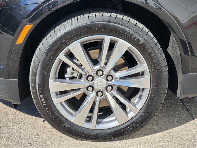 used 2024 Cadillac XT5 car, priced at $41,995