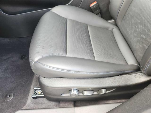 new 2025 Cadillac XT4 car, priced at $48,165