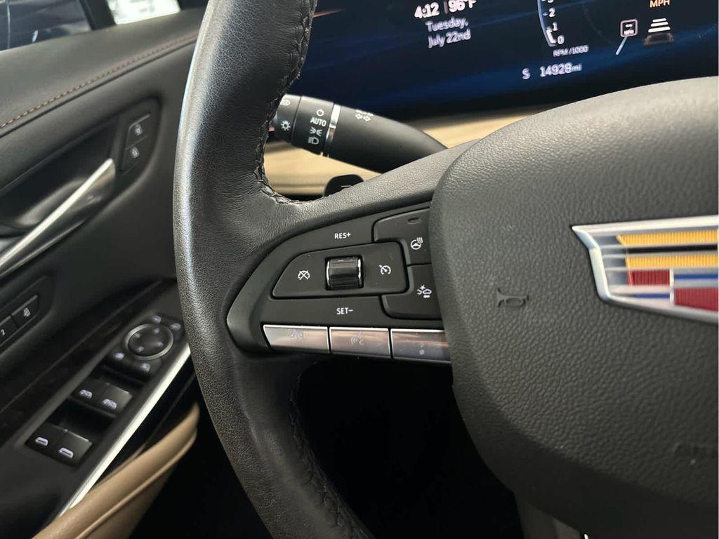 used 2024 Cadillac XT4 car, priced at $39,995