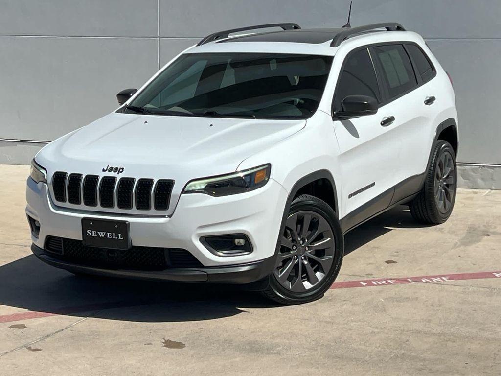 used 2021 Jeep Cherokee car, priced at $18,995