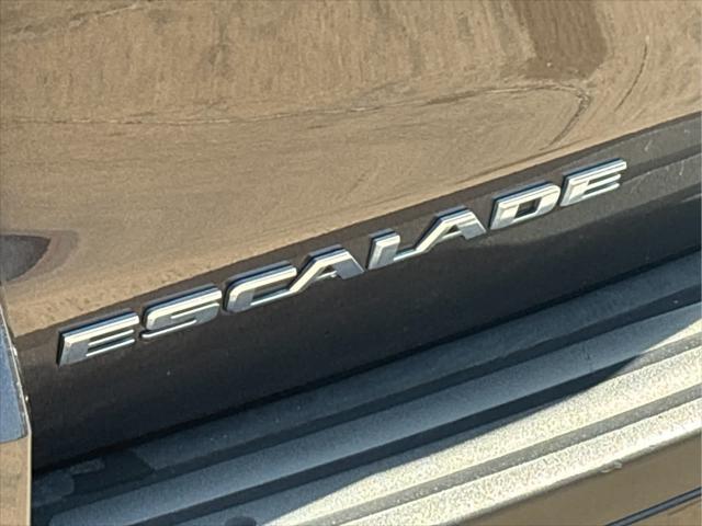 used 2017 Cadillac Escalade car, priced at $31,995