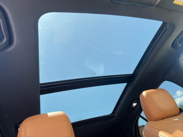 used 2024 Cadillac XT4 car, priced at $39,977