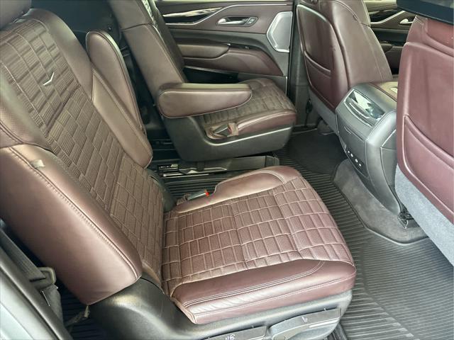used 2022 Cadillac Escalade ESV car, priced at $57,995