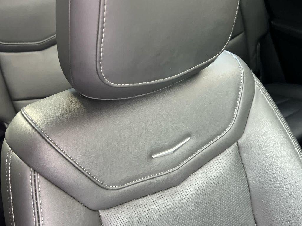 used 2021 Cadillac XT6 car, priced at $32,995