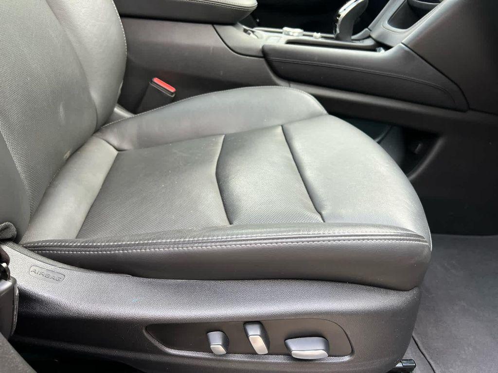 used 2021 Cadillac XT6 car, priced at $32,995