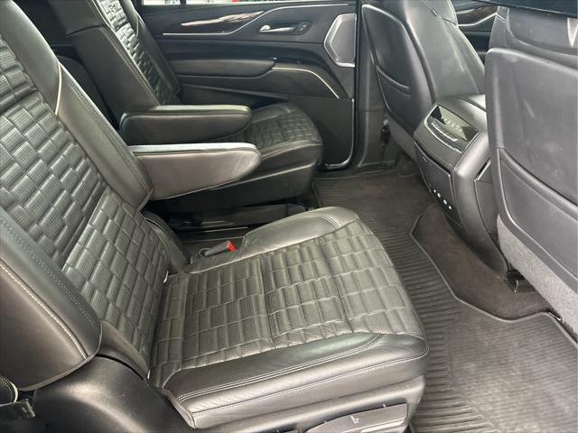 used 2022 Cadillac Escalade ESV car, priced at $66,995