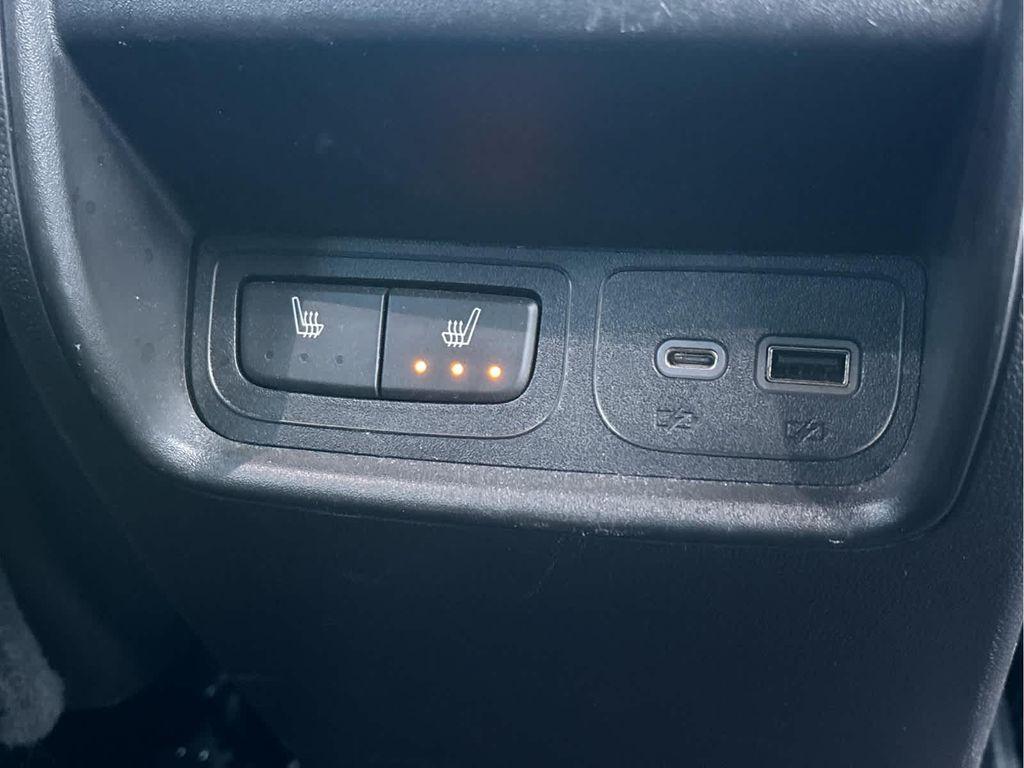 used 2023 Cadillac XT4 car, priced at $24,995