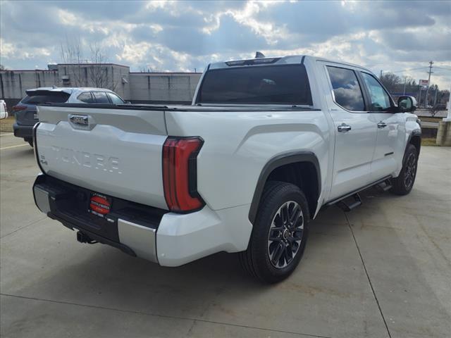 new 2024 Toyota Tundra Hybrid car