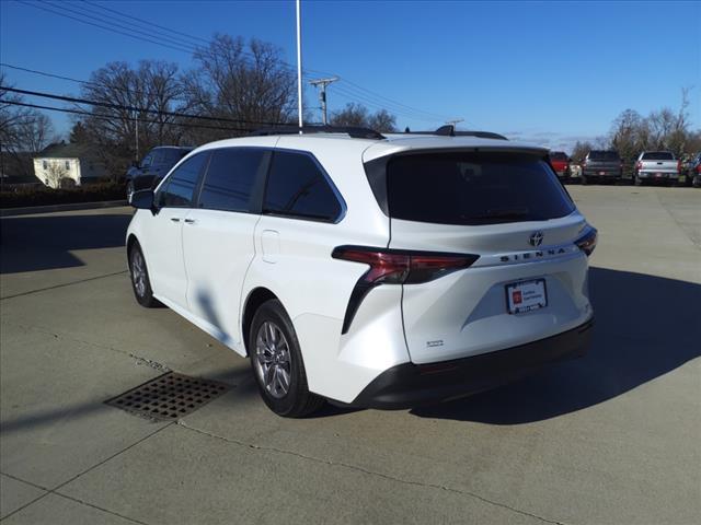 used 2022 Toyota Sienna car, priced at $43,888