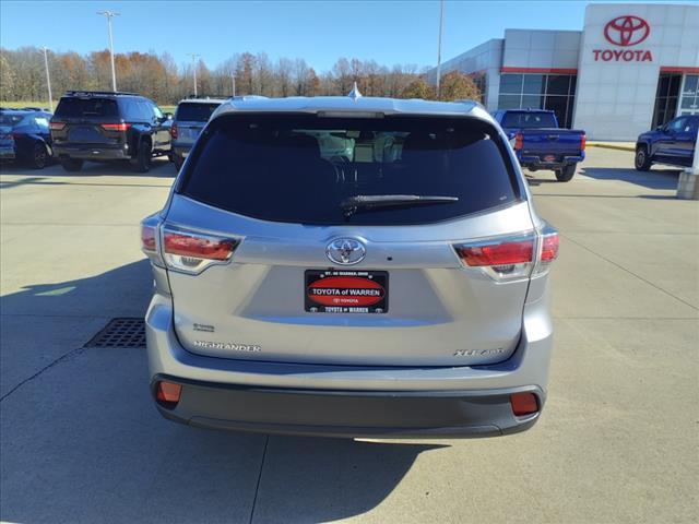 used 2016 Toyota Highlander car, priced at $22,555