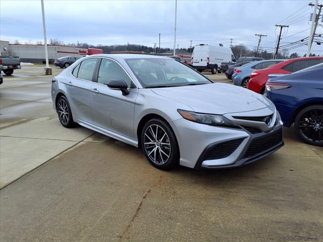 used 2022 Toyota Camry car, priced at $25,555