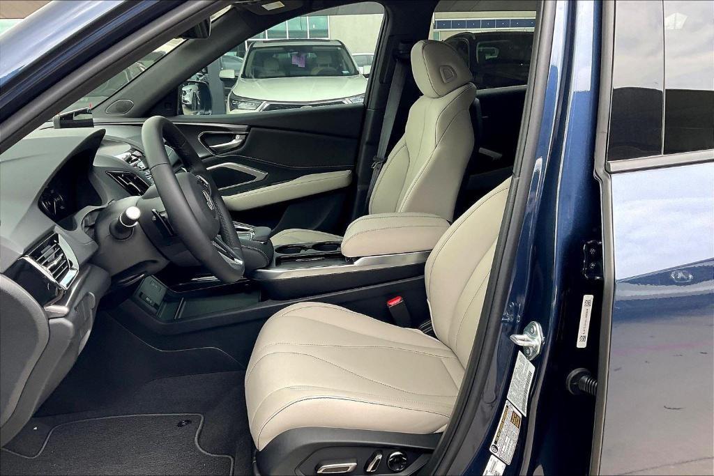 new 2025 Acura RDX car, priced at $46,050