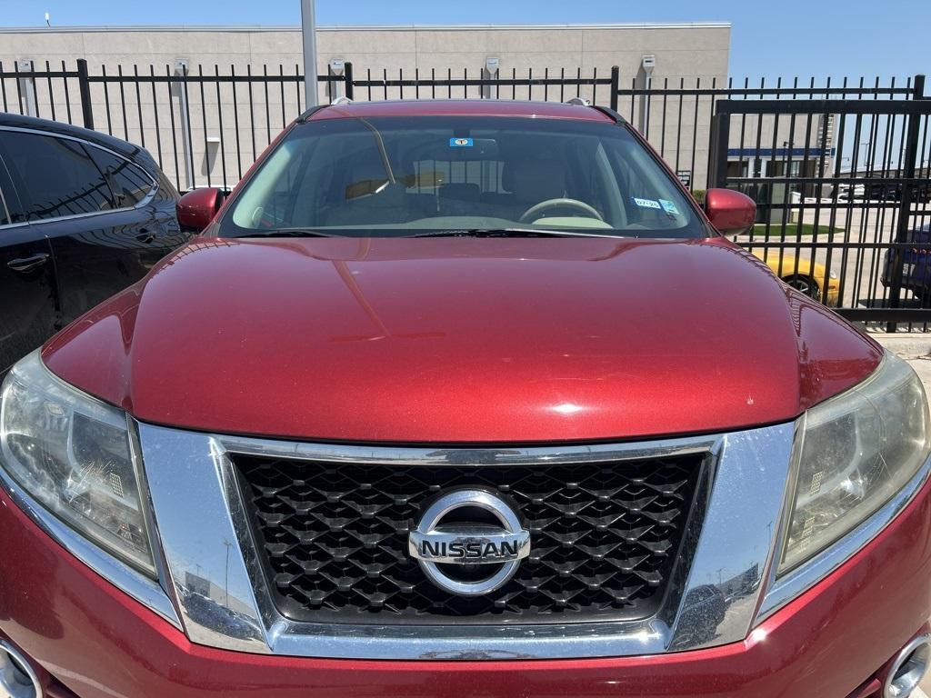 used 2014 Nissan Pathfinder car, priced at $10,000