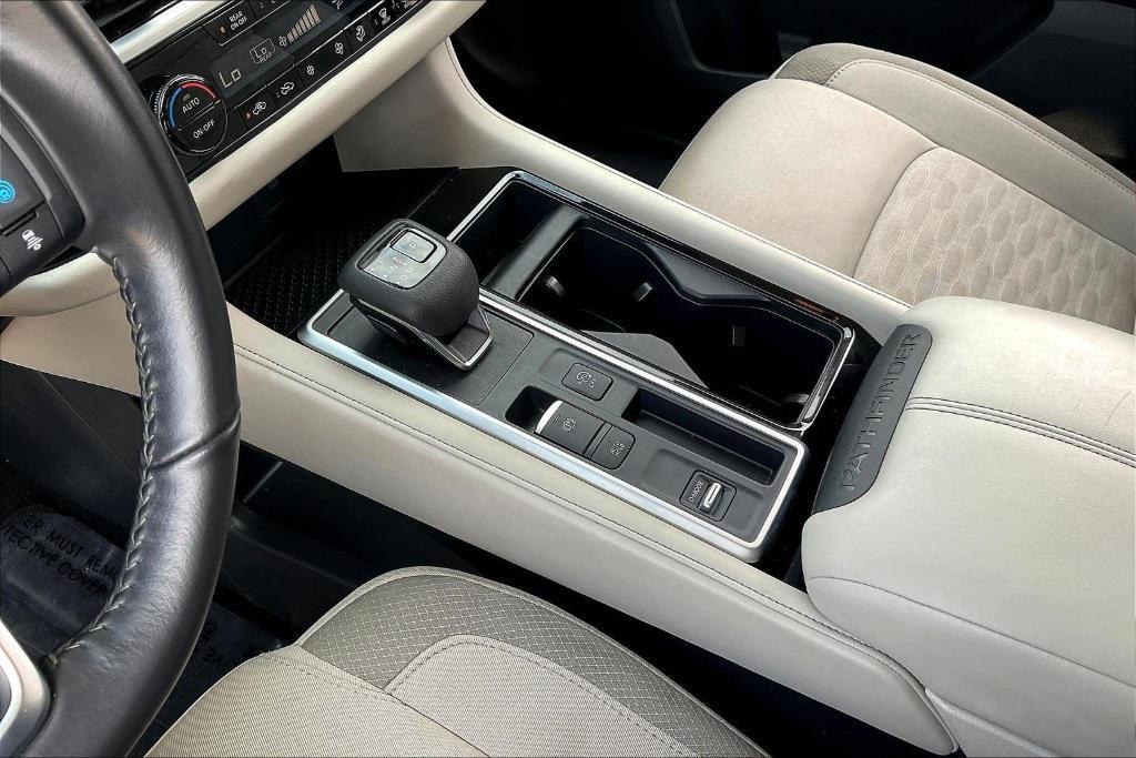 used 2024 Nissan Pathfinder car, priced at $28,400