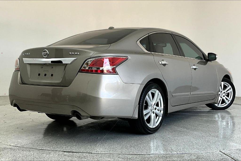 used 2015 Nissan Altima car, priced at $11,250