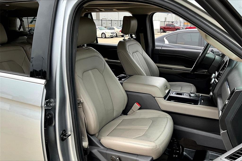 used 2020 Ford Expedition Max car, priced at $25,500