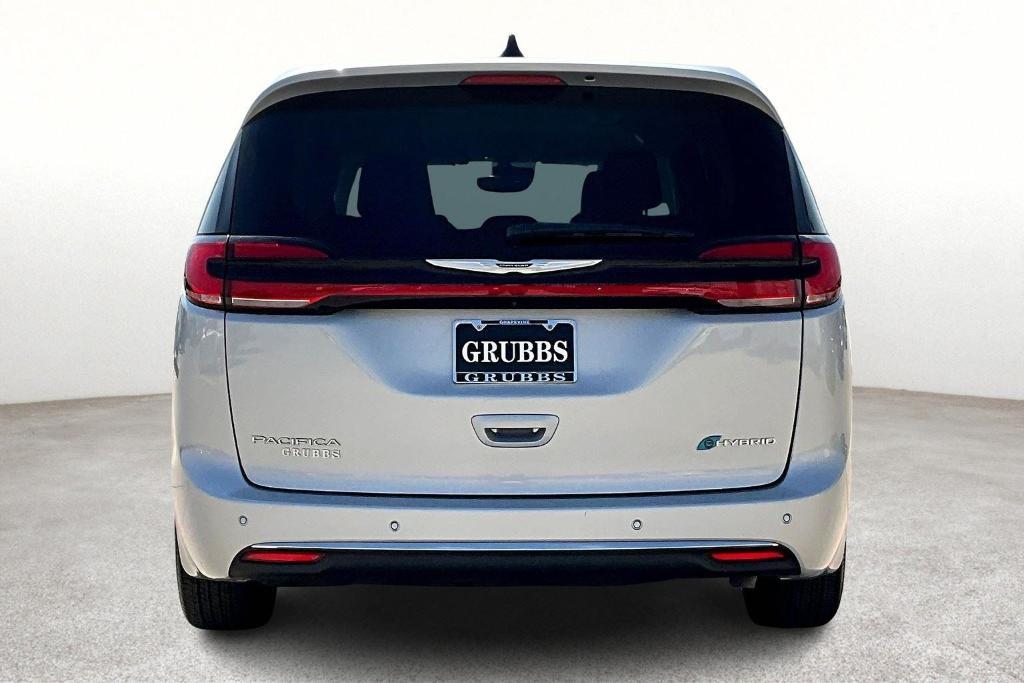 used 2024 Chrysler Pacifica Hybrid car, priced at $31,500