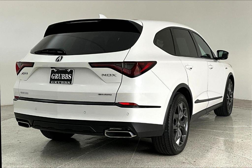 used 2023 Acura MDX car, priced at $41,000