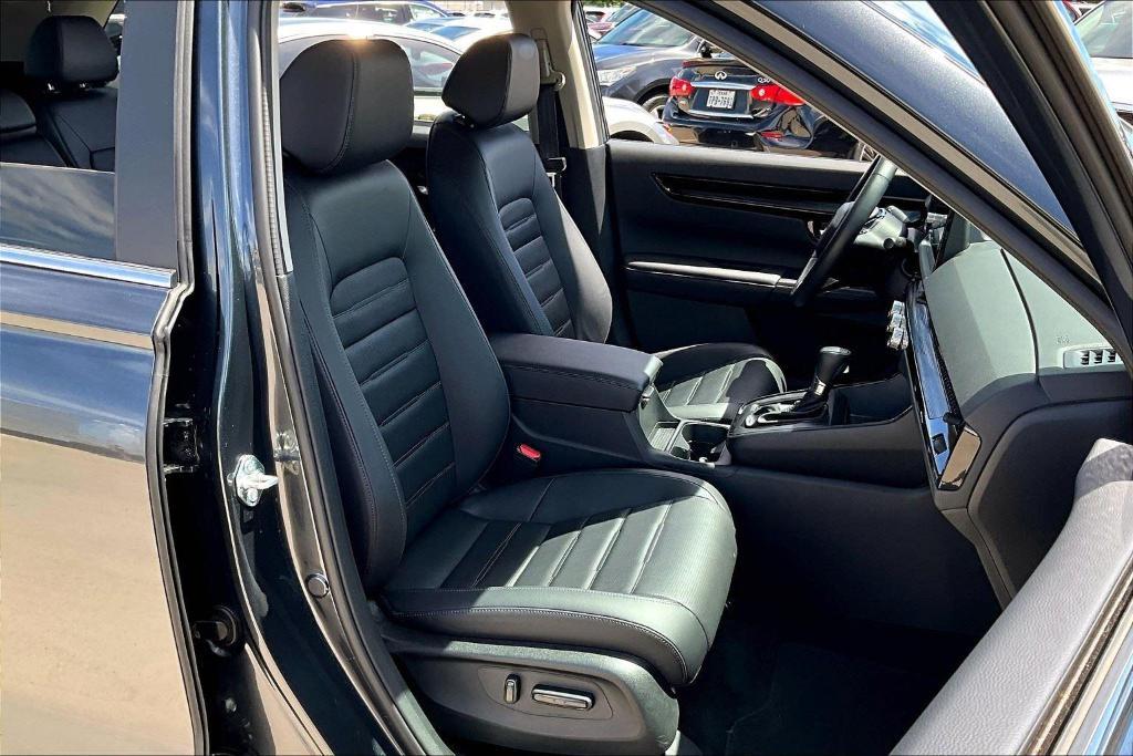 used 2024 Honda CR-V car, priced at $33,000