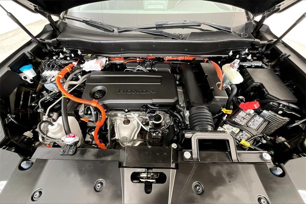 used 2024 Honda CR-V Hybrid car, priced at $30,500