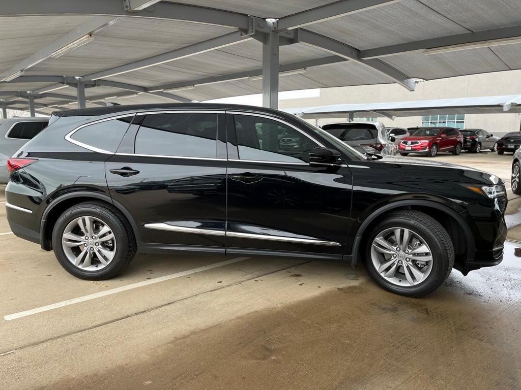 used 2025 Acura MDX car, priced at $49,000