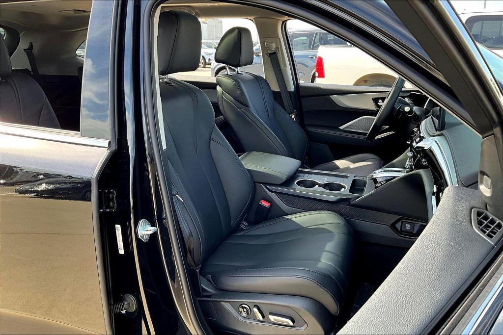 used 2025 Acura MDX car, priced at $49,000