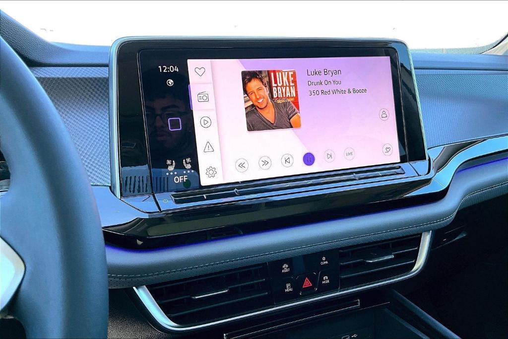 used 2024 Volkswagen Atlas car, priced at $36,900