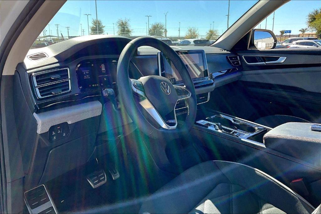 used 2024 Volkswagen Atlas car, priced at $36,900