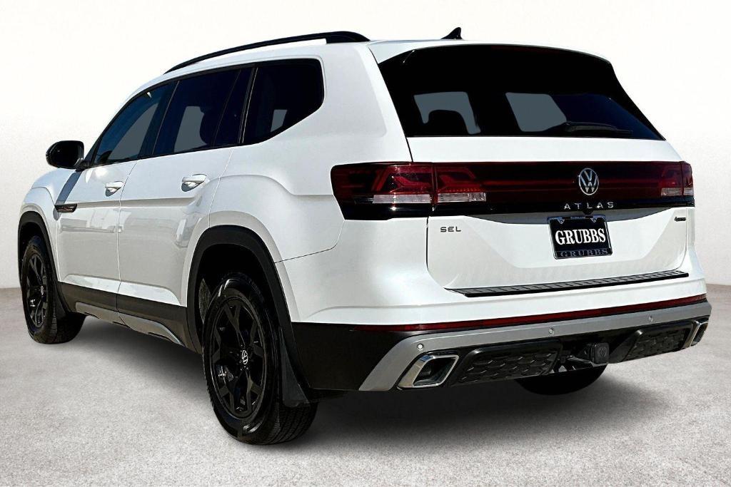 used 2024 Volkswagen Atlas car, priced at $36,900