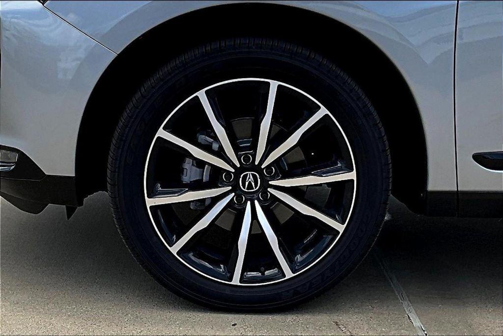 new 2025 Acura RDX car, priced at $55,800