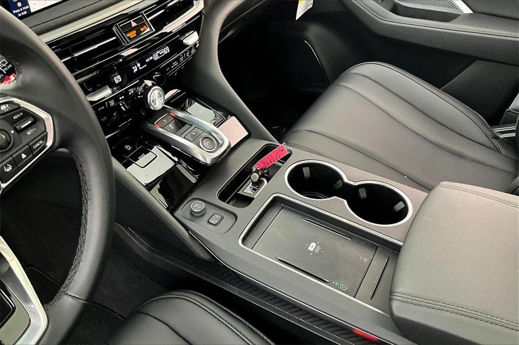 used 2025 Acura MDX car, priced at $48,000