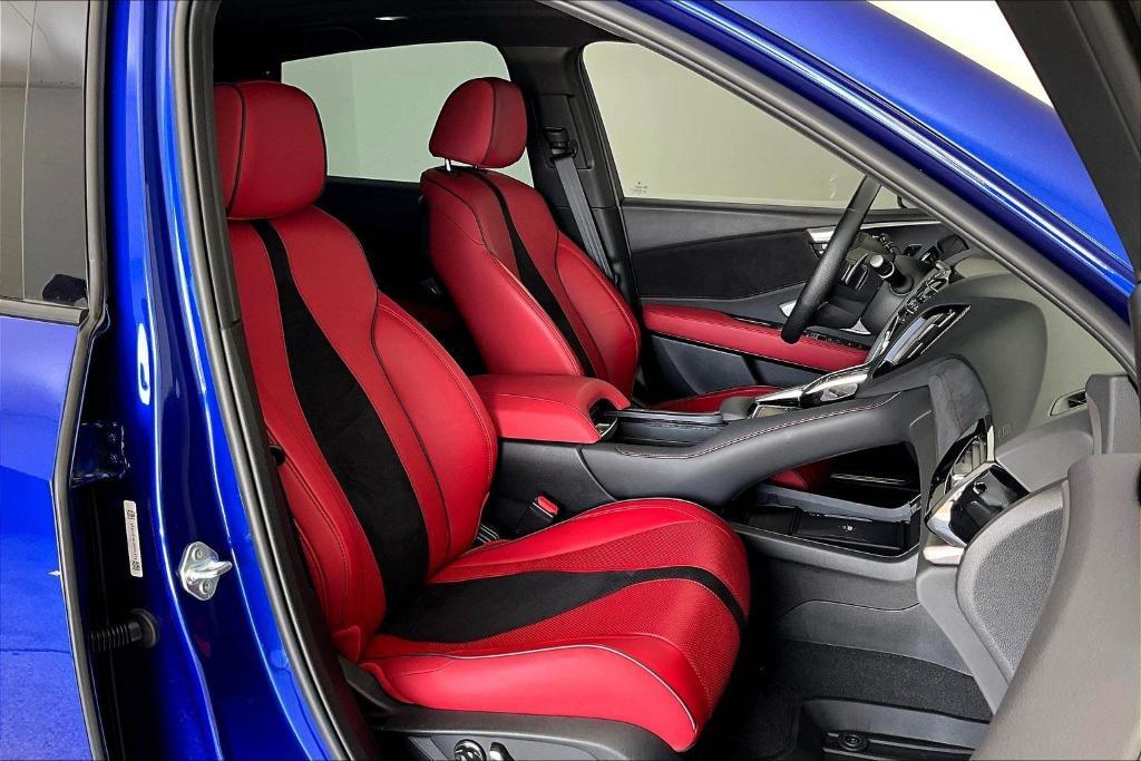 used 2024 Acura RDX car, priced at $40,900