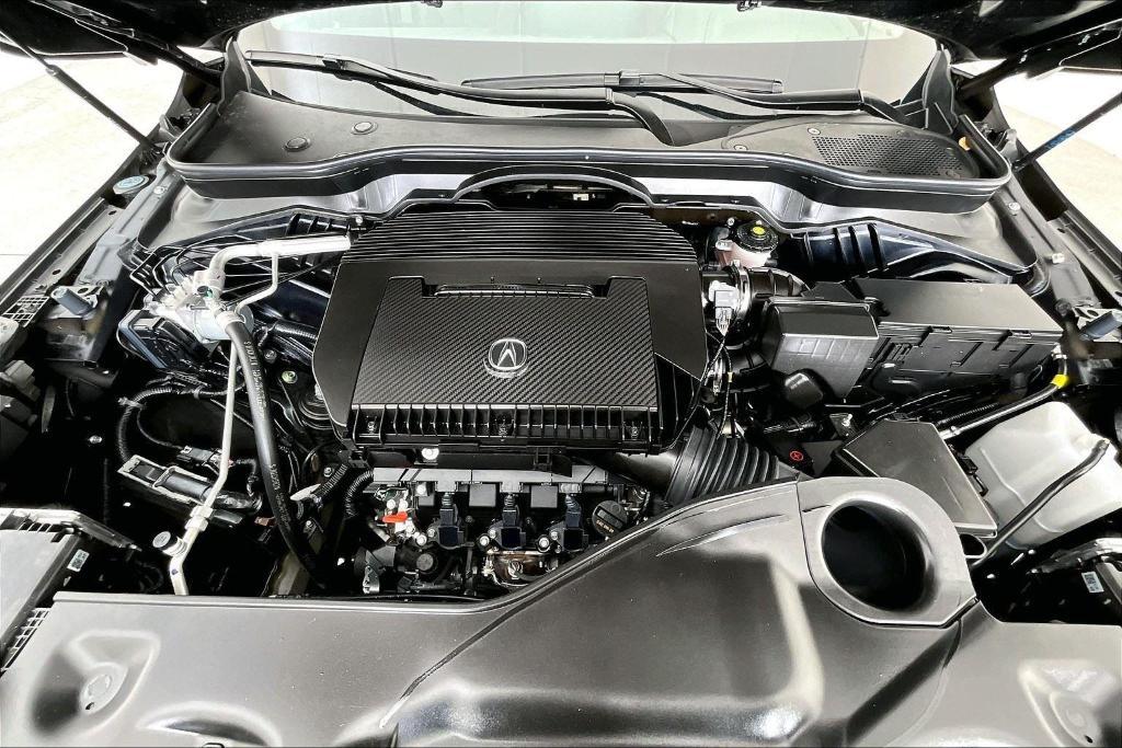 used 2025 Acura MDX car, priced at $48,000