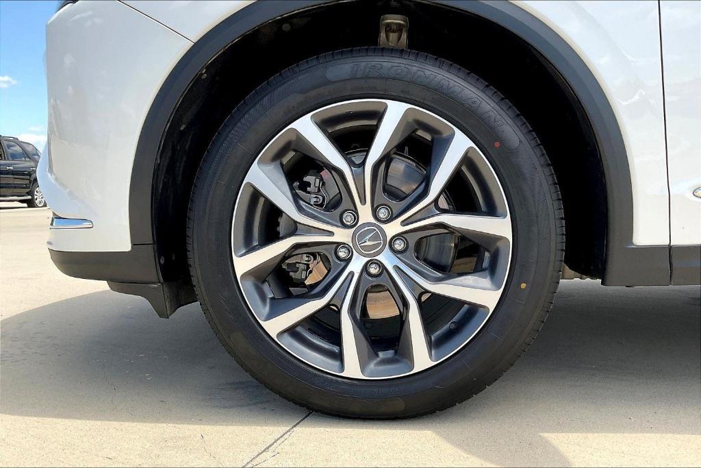 used 2023 Acura MDX car, priced at $41,000