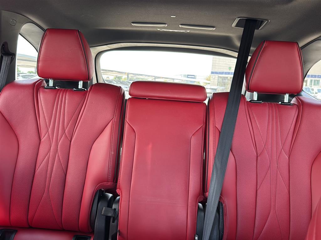 used 2022 Acura MDX car, priced at $49,350